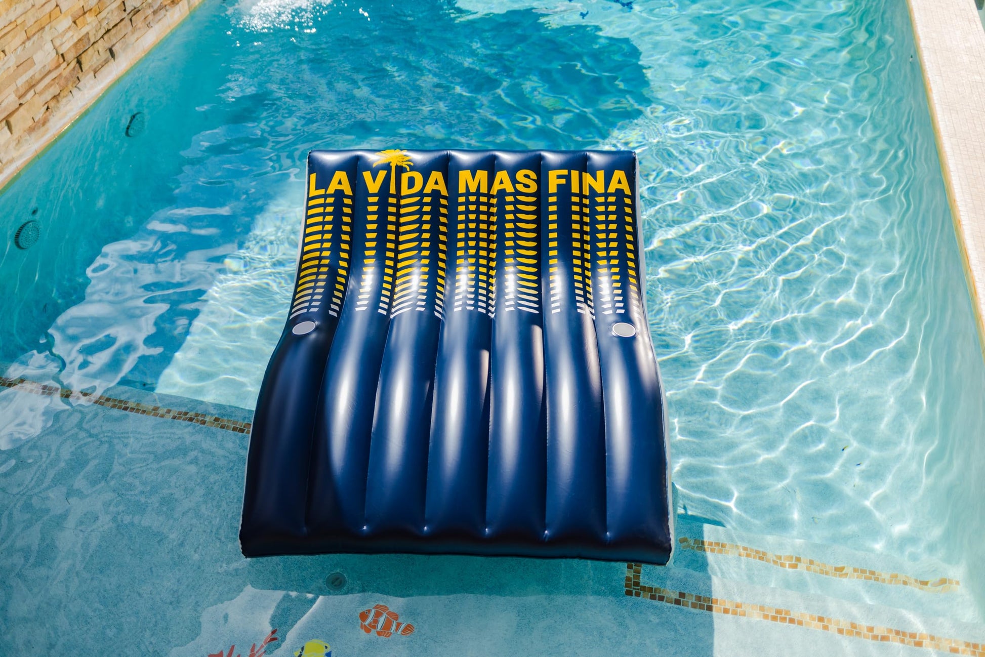 Corona Giant Inflatable 2 Person Chaise Lounger