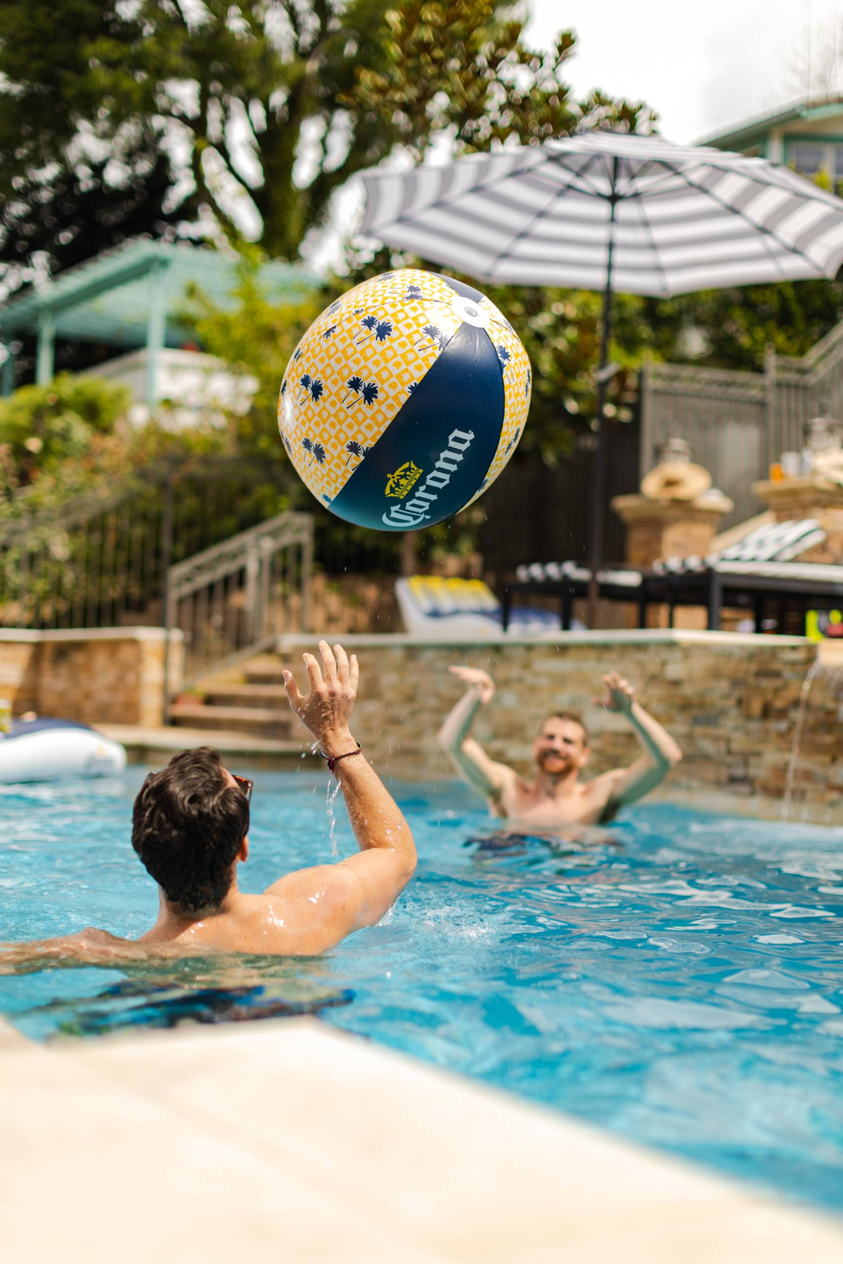 Corona 2 Pack of 20 inch Beach Balls