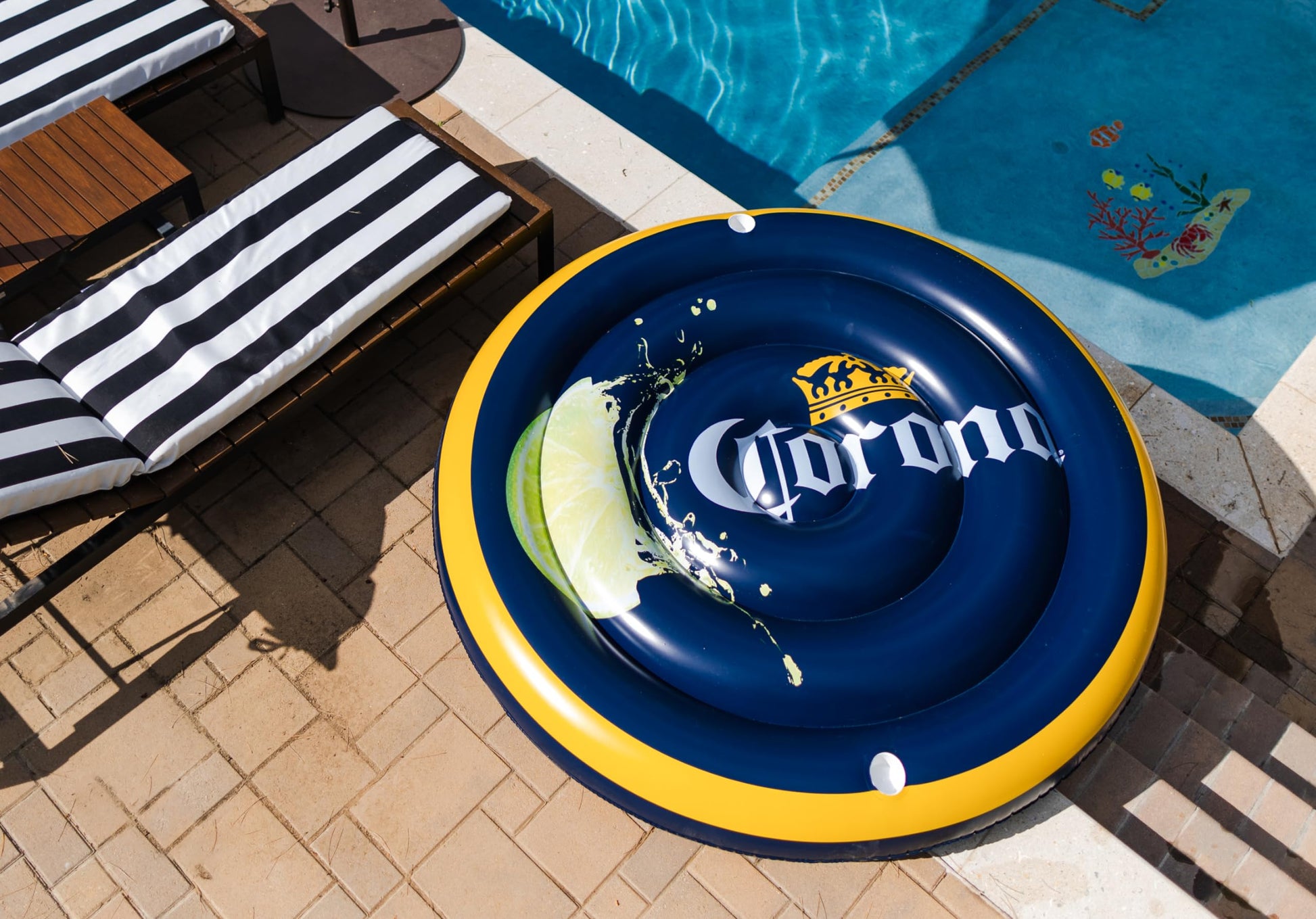 Corona Lime Round Pool Float
